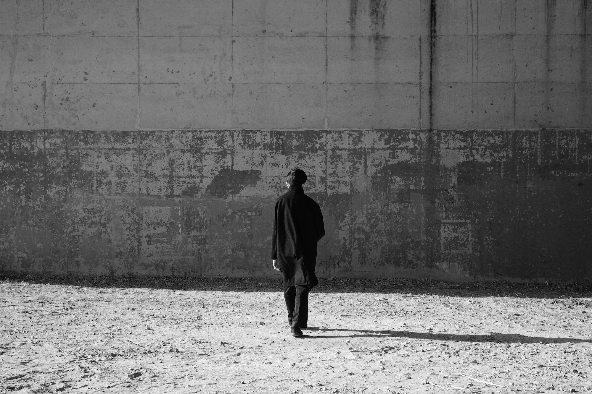 川沿いの教会で